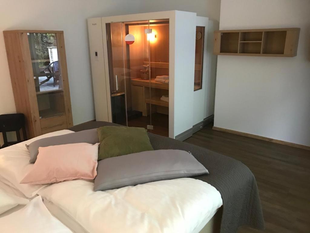 Ferienapartment: An Der Kunstakademie Heimbach Bagian luar foto